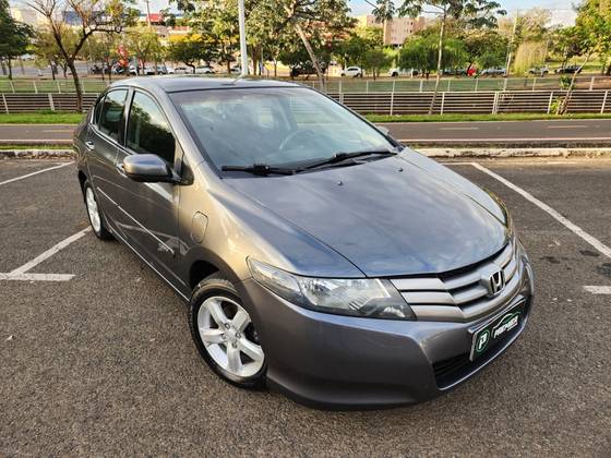 HONDA CITY 1.5 LX 16V FLEX 4P AUTOMÁTICO HONDA CITY 1.5 LX 16V FLEX 4P AUTOMÁTICO